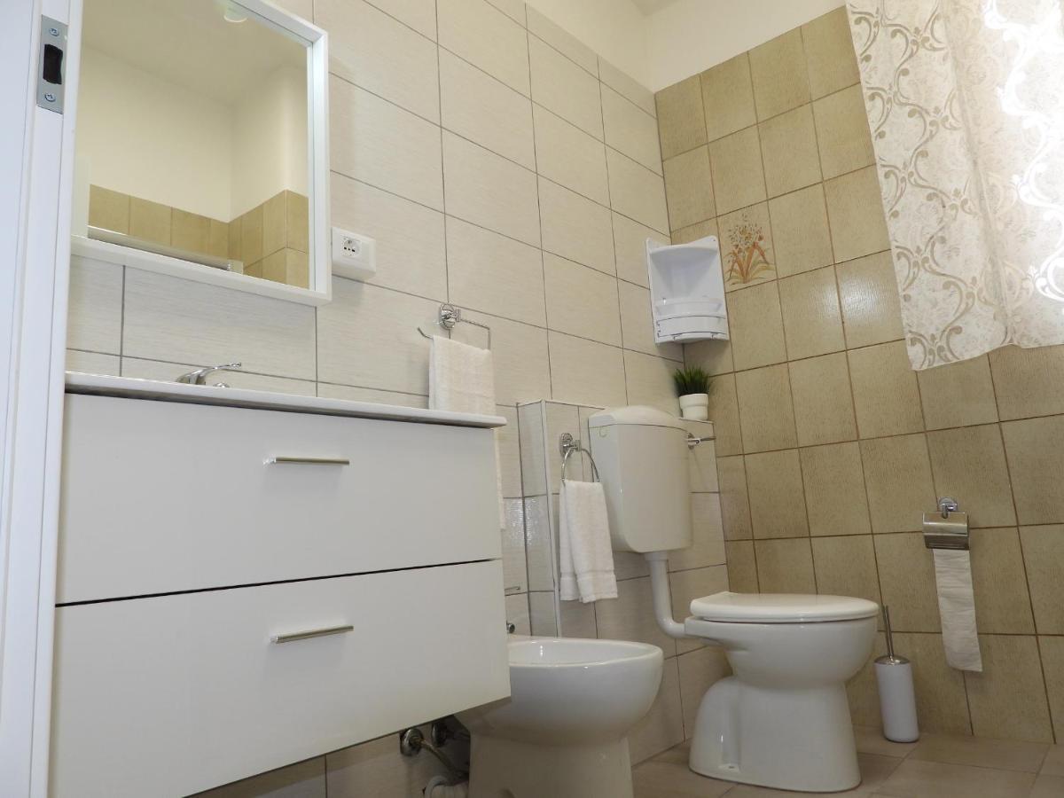 カターニアOrizzonte Etnaアパートメント エクステリア 写真